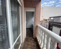 Herverkoop - Appartement / flat - Torrevieia - Center