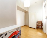 Herverkoop - Appartement / flat - Torrevieia - Center