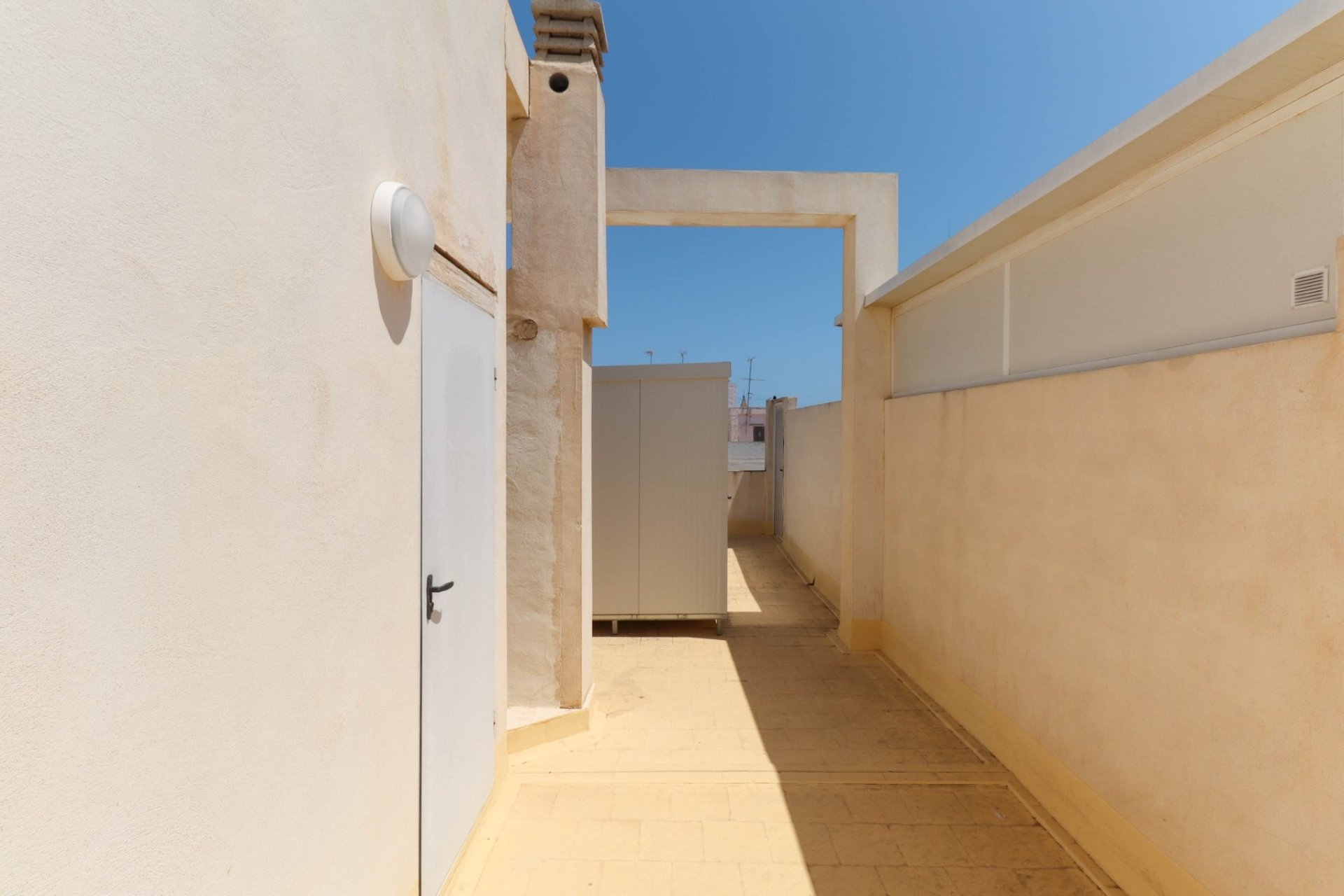 Herverkoop - Appartement / flat - Torrevieia - Center