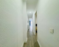 Herverkoop - Appartement / flat - Torrevieia - Center