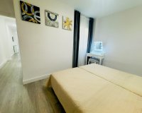 Herverkoop - Appartement / flat - Torrevieia - Center