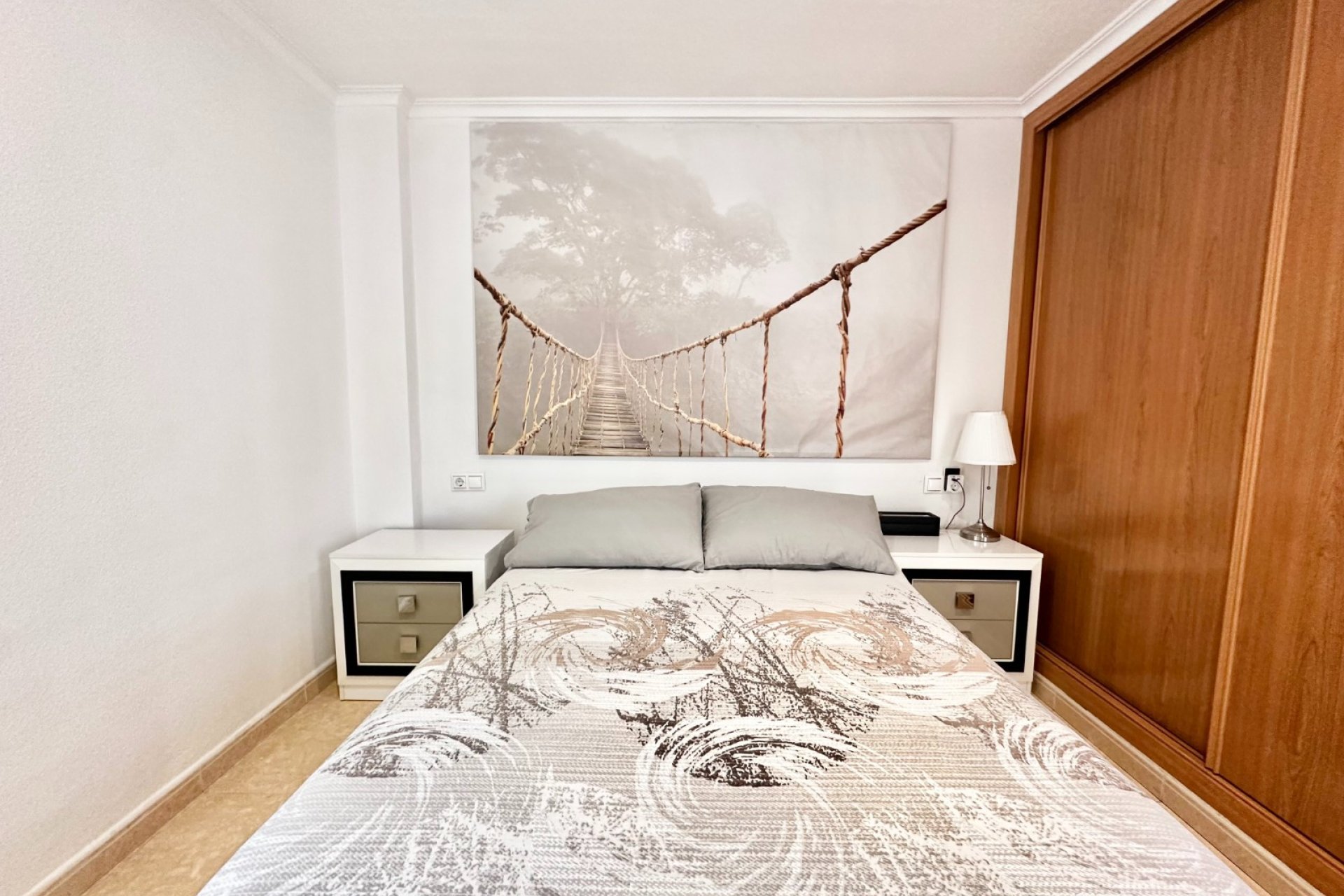 Herverkoop - Appartement / flat - Torrevieia - Center