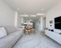 Herverkoop - Appartement / flat - Torrevieia - Center