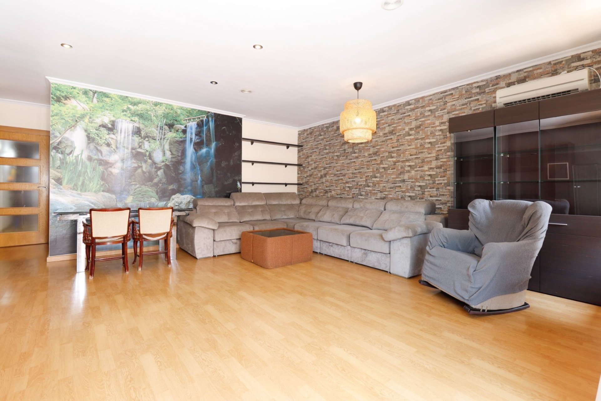 Herverkoop - Appartement / flat - Torrevieia - Center