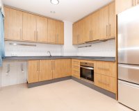 Herverkoop - Appartement / flat - Torrevieia - Center