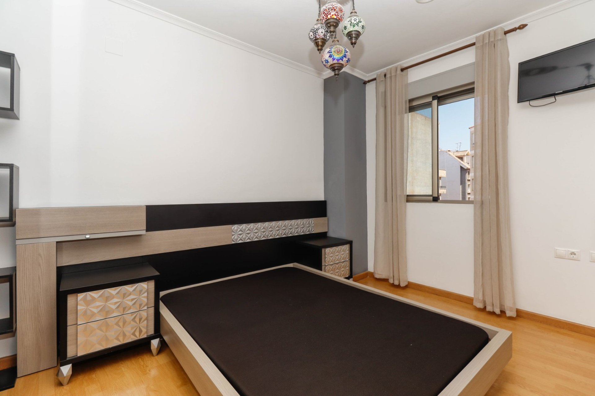 Herverkoop - Appartement / flat - Torrevieia - Center