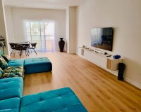 Herverkoop - Appartement / flat - Torrevieia - Center