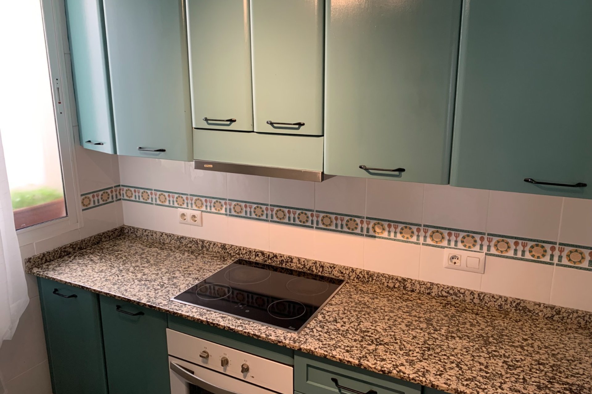 Herverkoop - Appartement / flat - Torrevieia - Center