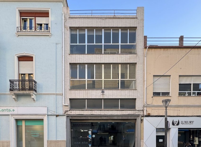 Herverkoop - Appartement / flat - Torrevieia - Center