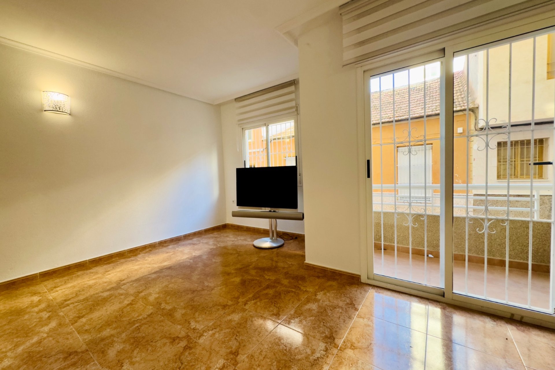 Herverkoop - Appartement / flat - Torrevieia - Center