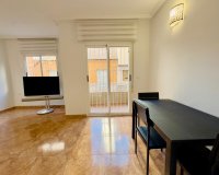 Herverkoop - Appartement / flat - Torrevieia - Center