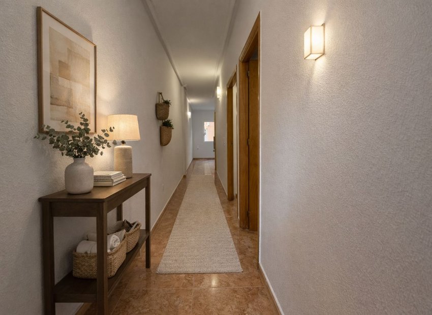 Herverkoop - Appartement / flat - Torrevieia - Center