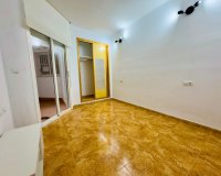 Herverkoop - Appartement / flat - Torrevieia - Center