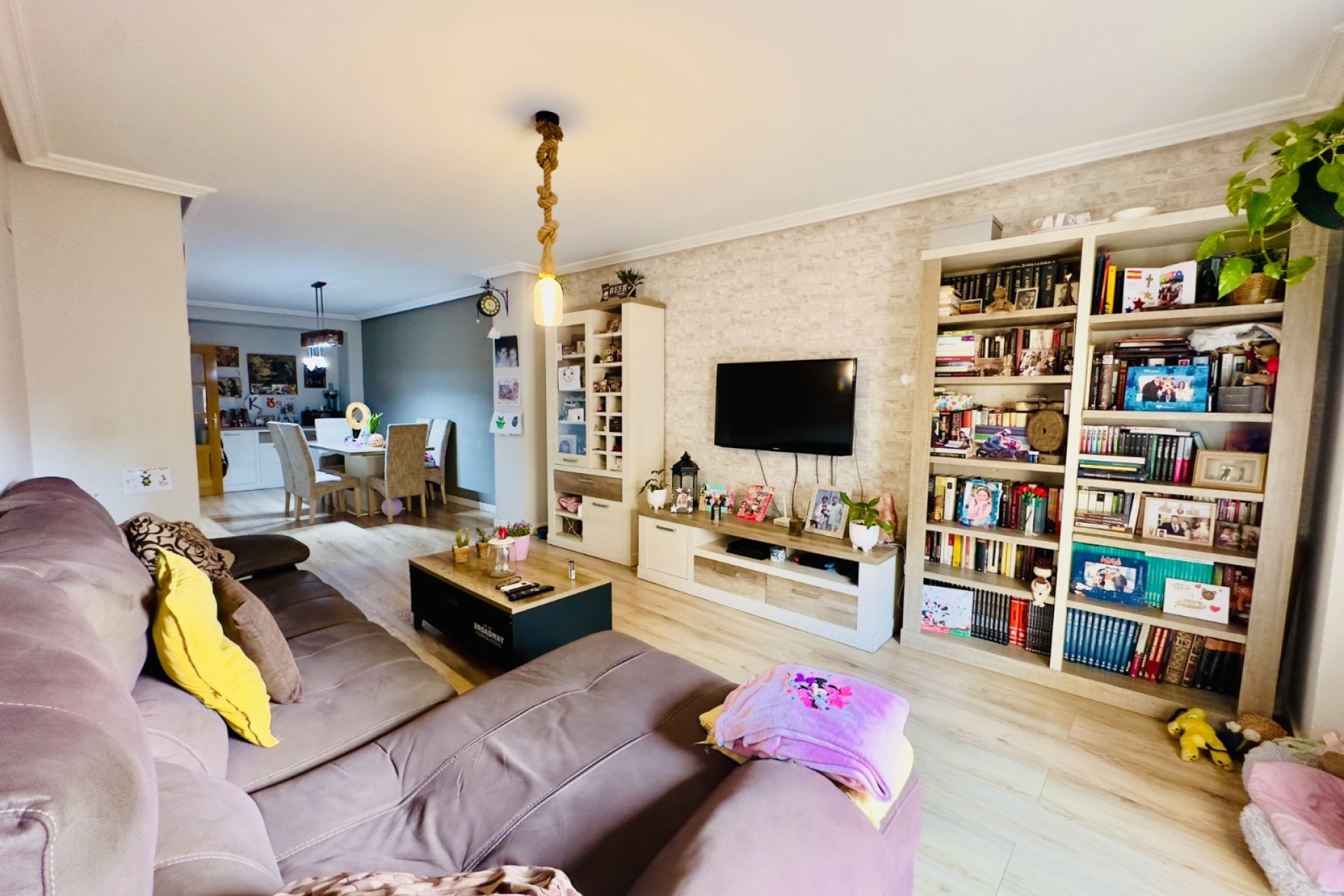 Herverkoop - Appartement / flat - Torrevieia - Center