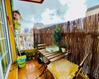 Herverkoop - Appartement / flat - Torrevieia - Center