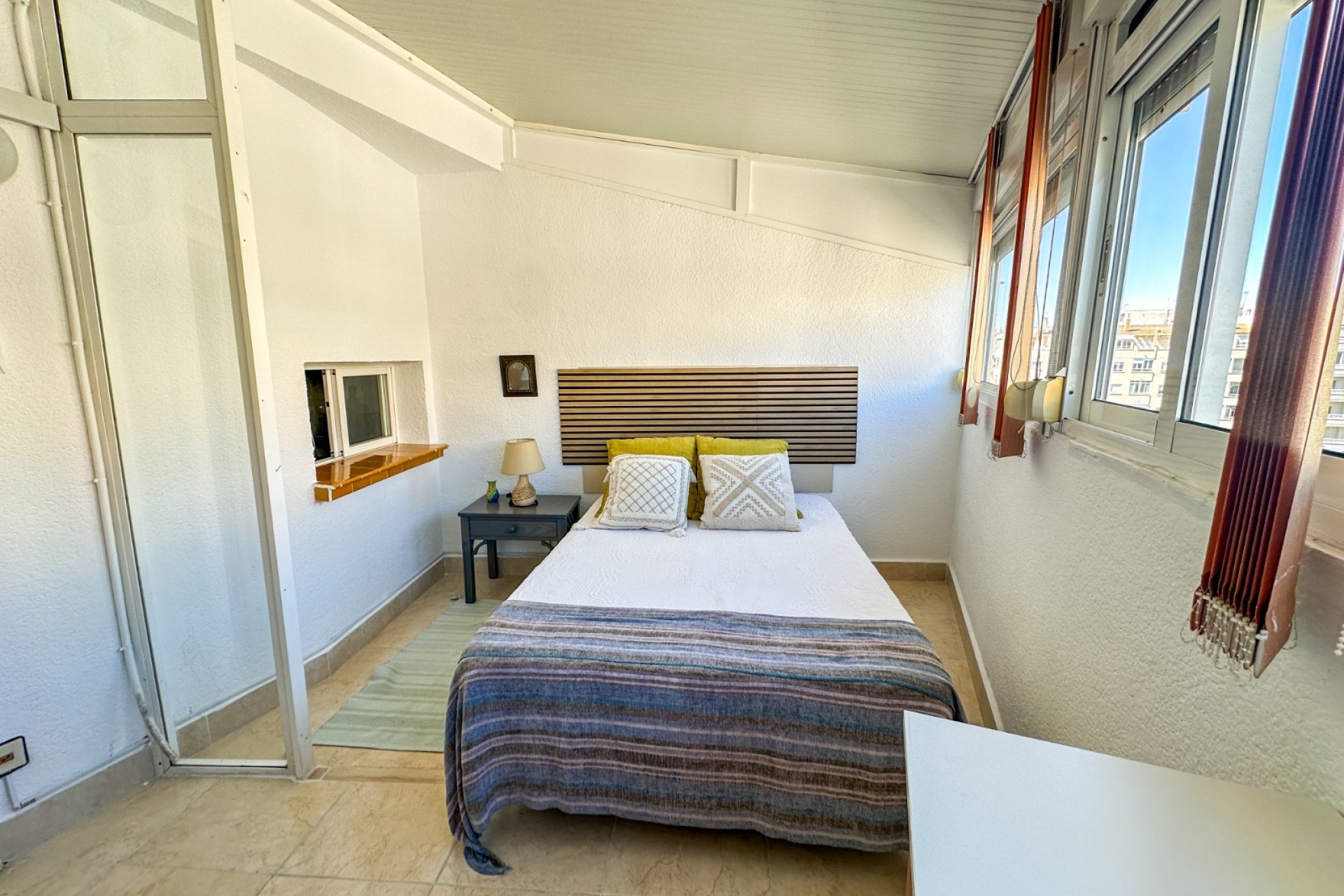 Herverkoop - Appartement / flat - Torrevieia - Center