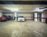 Herverkoop - Appartement / flat - Torrevieia - Center