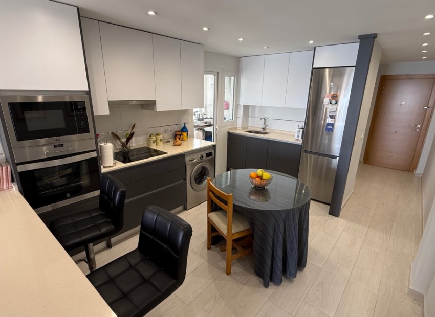 Herverkoop - Appartement / flat - Torrevieia - Costa Blanca