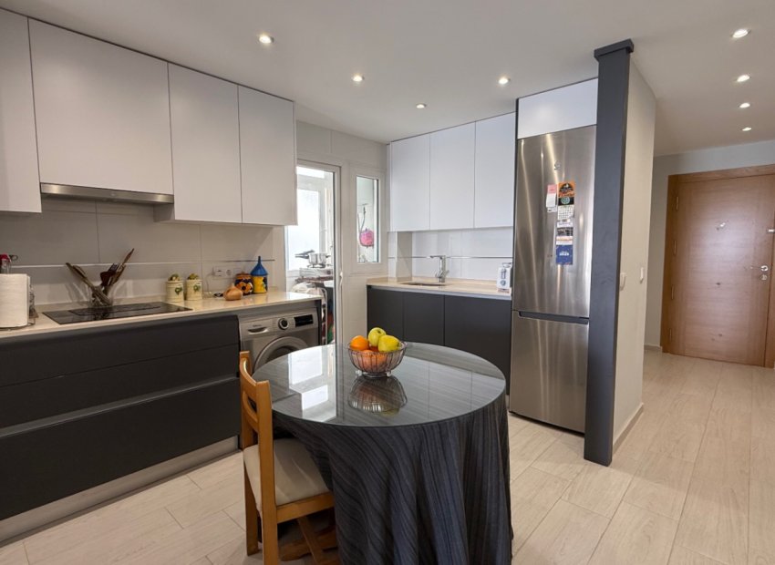 Herverkoop - Appartement / flat - Torrevieia - Costa Blanca