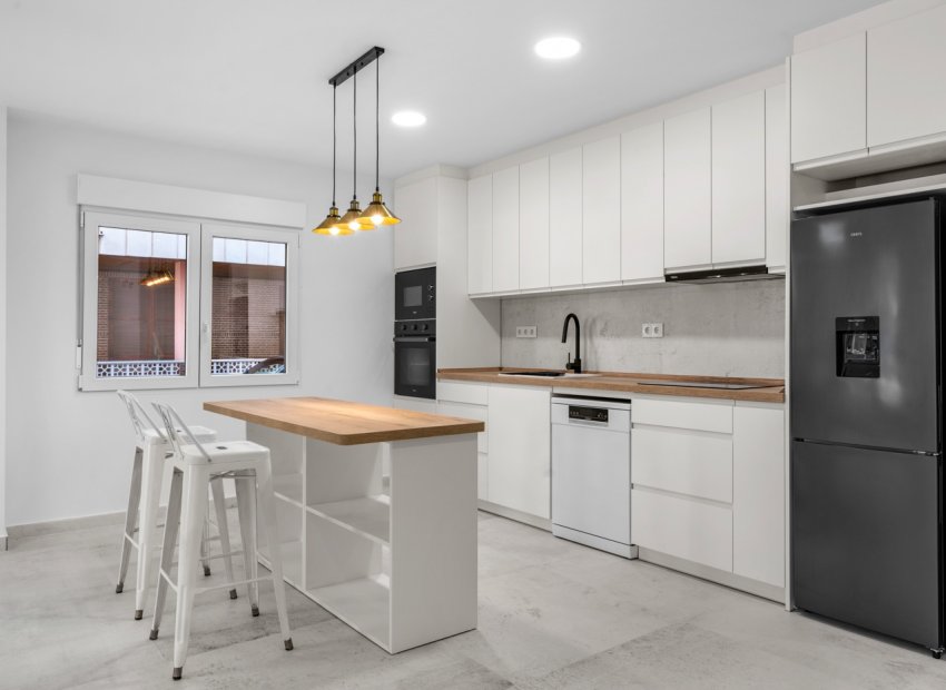 Herverkoop - Appartement / flat - Torrevieia - El Acequión - Los Náufragos