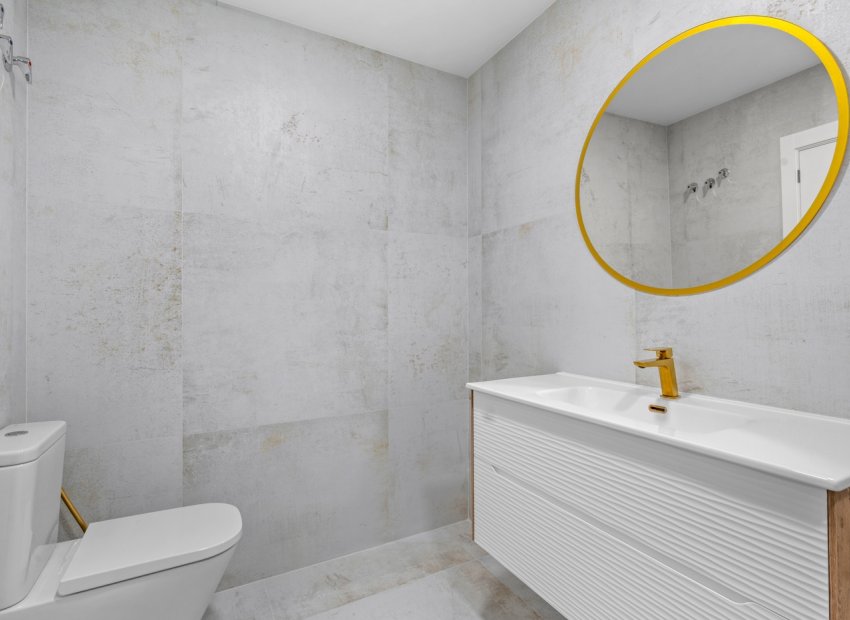 Herverkoop - Appartement / flat - Torrevieia - El Acequión - Los Náufragos