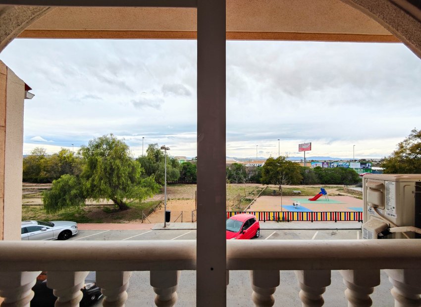 Herverkoop - Appartement / flat - Torrevieia - El Acequión - Los Náufragos