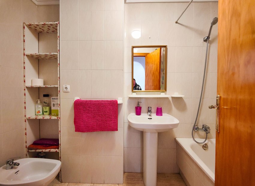 Herverkoop - Appartement / flat - Torrevieia - El Acequión - Los Náufragos