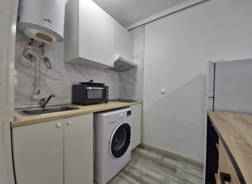 Herverkoop - Appartement / flat - Torrevieia - El Chaparral