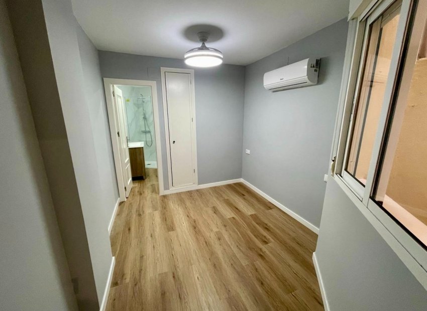 Herverkoop - Appartement / flat - Torrevieia - La Mata