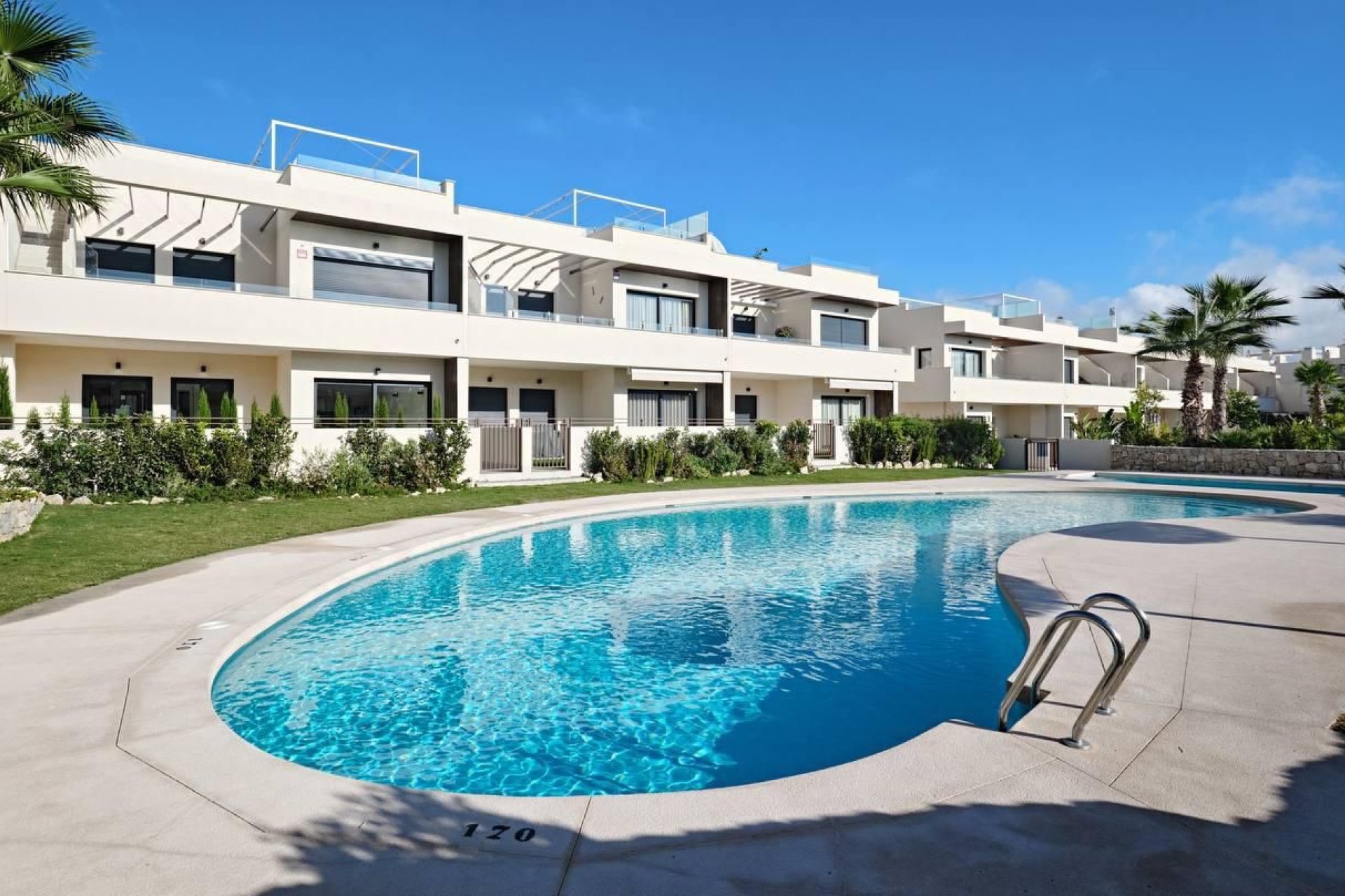 Herverkoop - Appartement / flat - Torrevieia - La Veleta