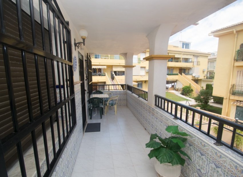 Herverkoop - Appartement / flat - Torrevieia - La Veleta
