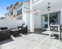Herverkoop - Appartement / flat - Torrevieia - Lago Jardin