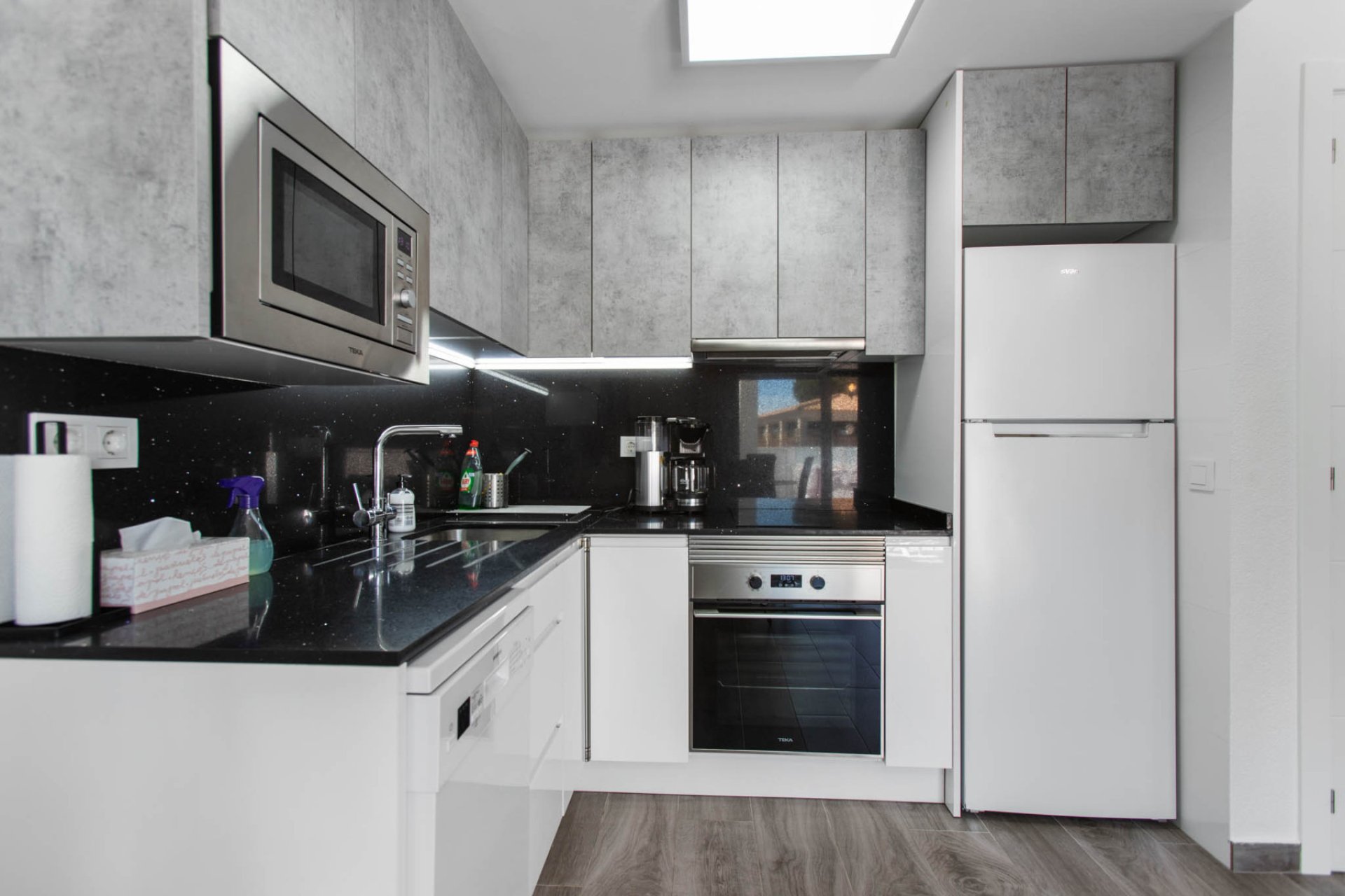 Herverkoop - Appartement / flat - Torrevieia - Lago Jardin