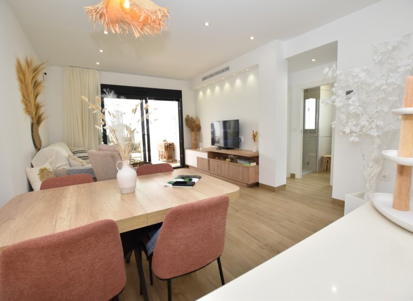 Herverkoop - Appartement / flat - Torrevieia - Los Balcones