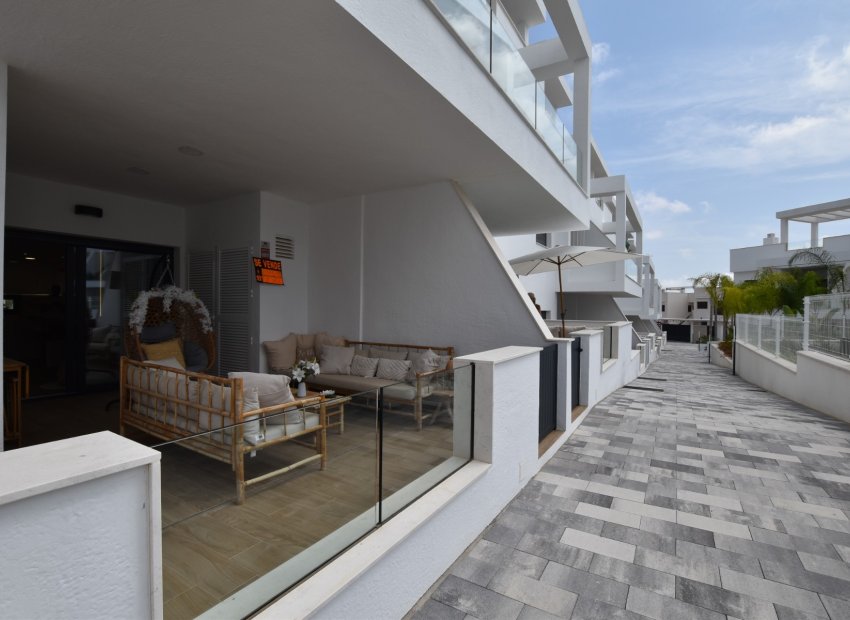 Herverkoop - Appartement / flat - Torrevieia - Los Balcones