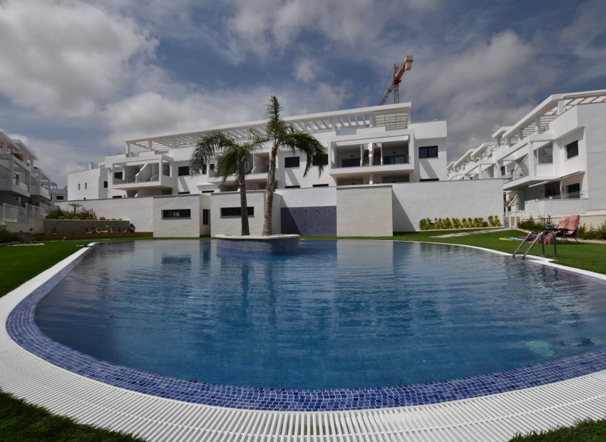 Herverkoop - Appartement / flat - Torrevieia - Los Balcones