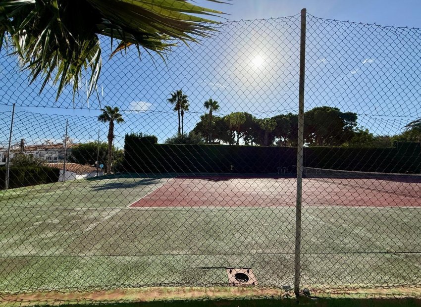 Herverkoop - Appartement / flat - Torrevieia - Los Balcones