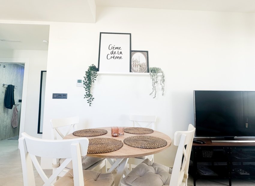 Herverkoop - Appartement / flat - Torrevieia - Los Balcones