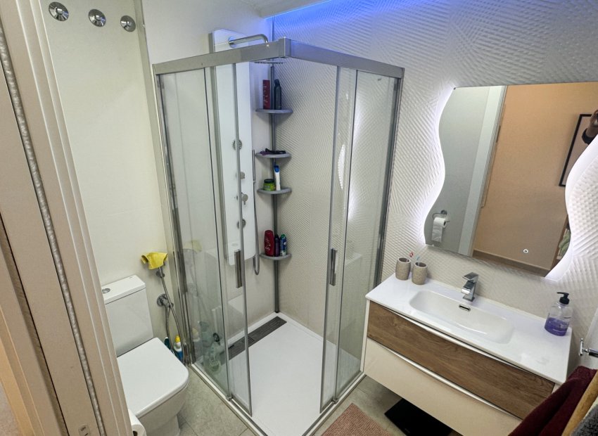 Herverkoop - Appartement / flat - Torrevieia - Los Balcones