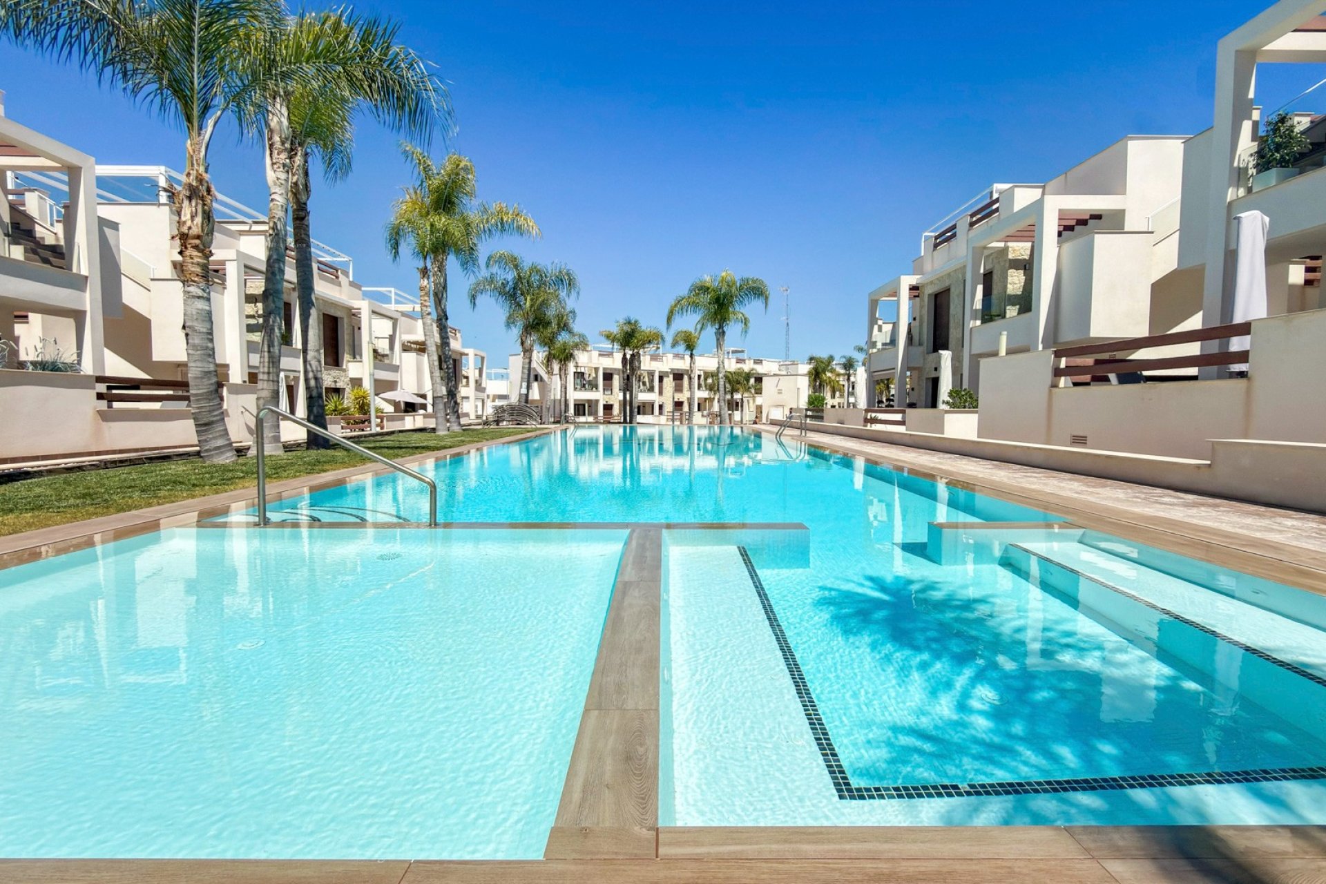 Herverkoop - Appartement / flat - Torrevieia - Los Balcones