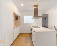 Herverkoop - Appartement / flat - Torrevieia - Los Locos