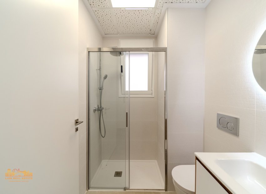 Herverkoop - Appartement / flat - Torrevieia - Los Locos