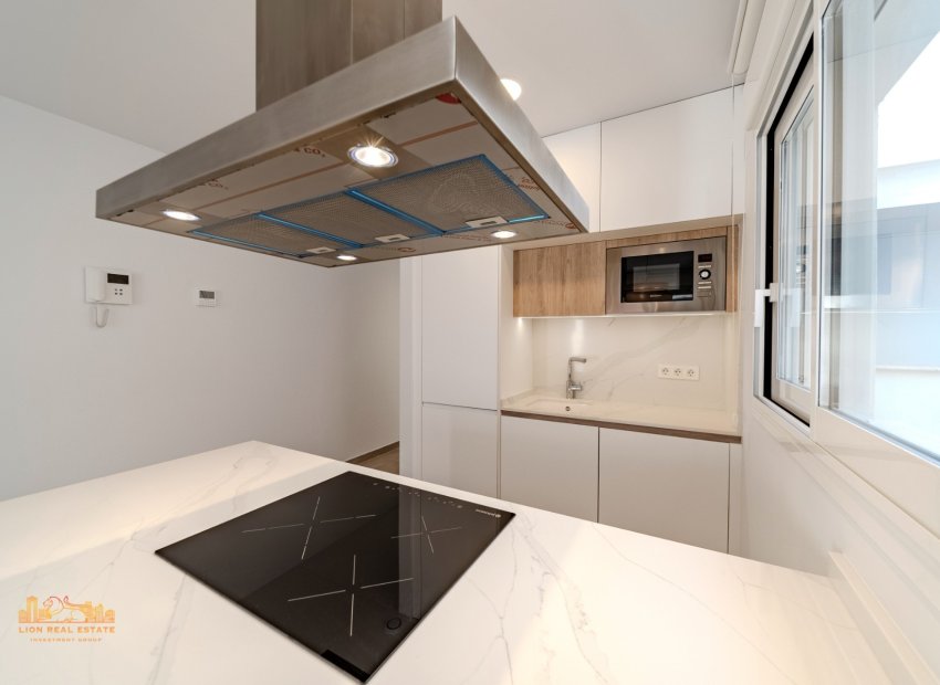 Herverkoop - Appartement / flat - Torrevieia - Los Locos