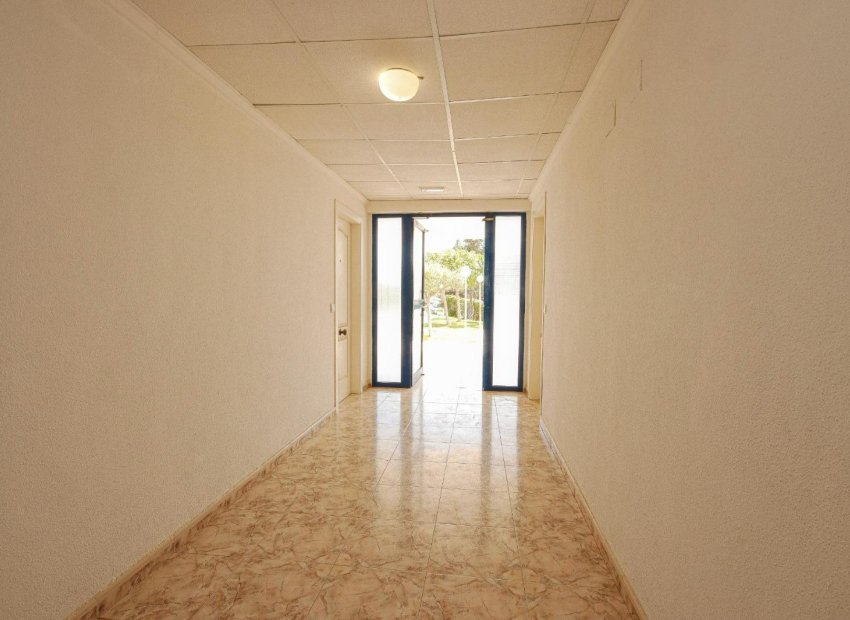 Herverkoop - Appartement / flat - Torrevieia - Nueva Torrevieja