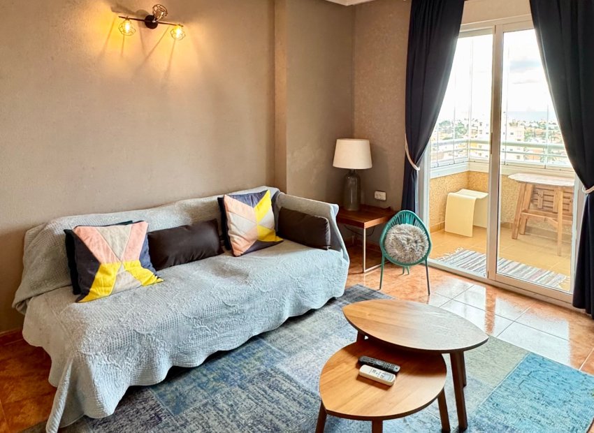 Herverkoop - Appartement / flat - Torrevieia - Nueva Torrevieja