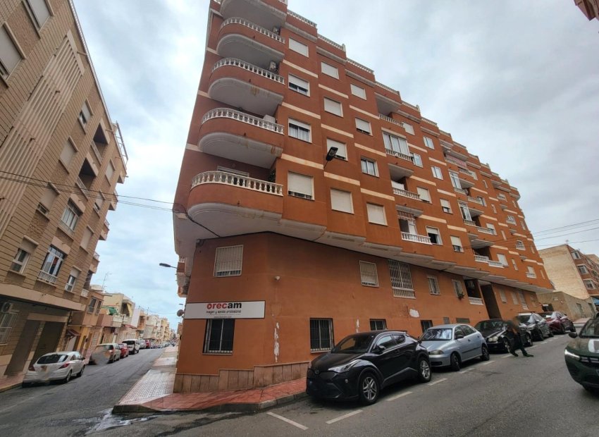 Herverkoop - Appartement / flat - Torrevieia - Parque de las Naciones