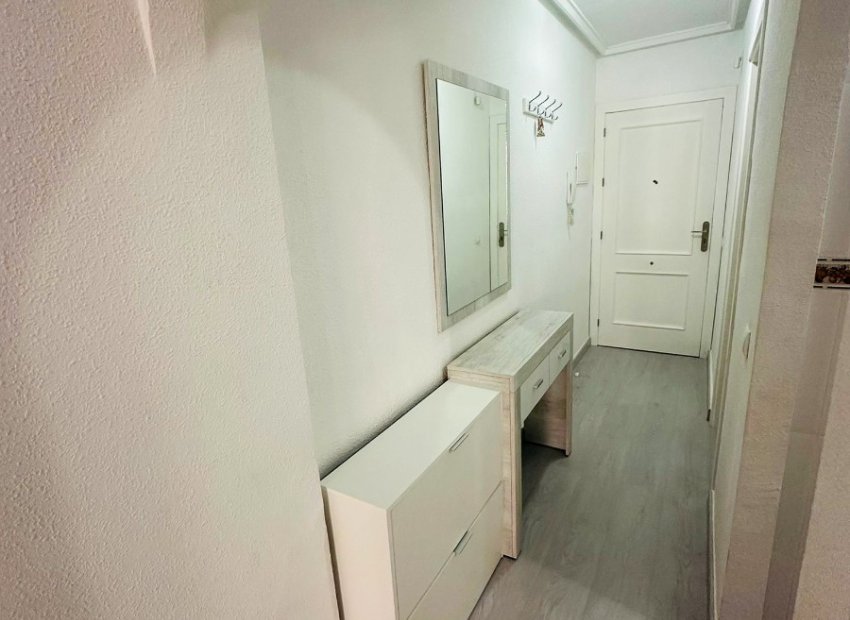 Herverkoop - Appartement / flat - Torrevieia - Parque de las Naciones