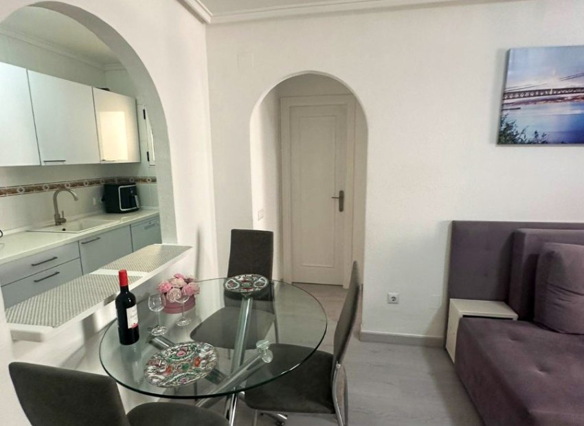 Herverkoop - Appartement / flat - Torrevieia - Parque de las Naciones