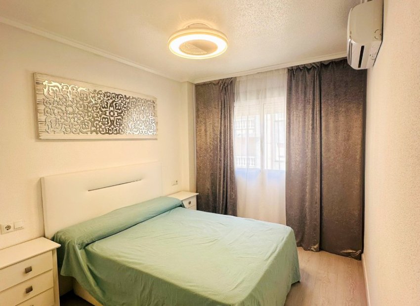 Herverkoop - Appartement / flat - Torrevieia - Parque de las Naciones