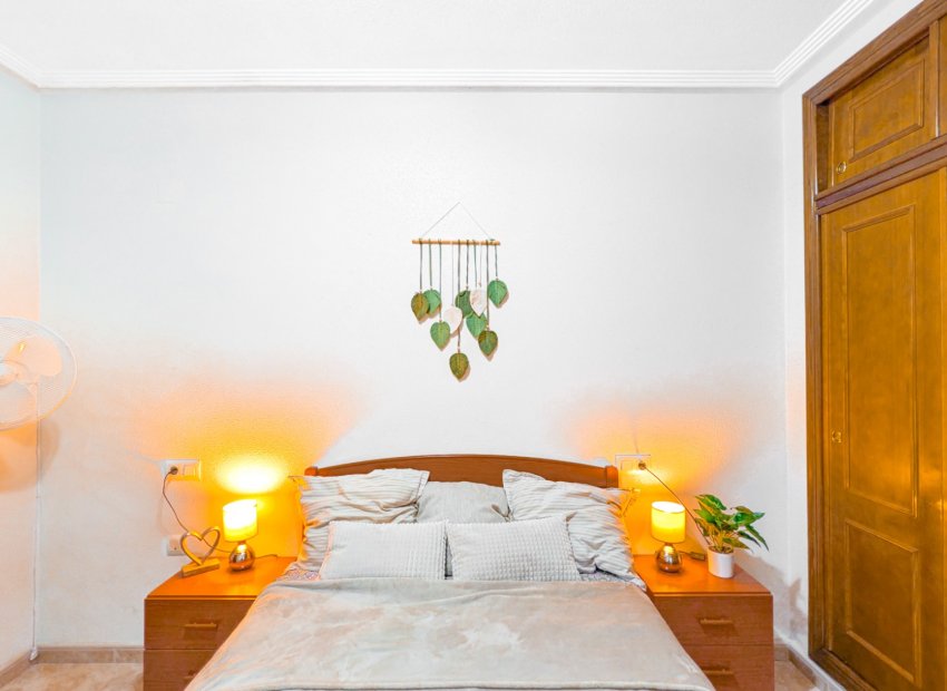 Herverkoop - Appartement / flat - Torrevieia - Parque de las Naciones